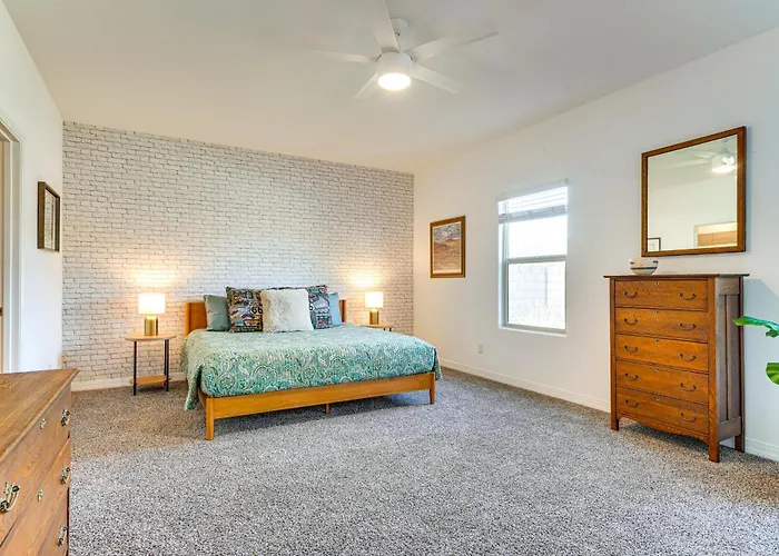 Golf & Explore! Dove Mountain Desert Getaway Holiday home